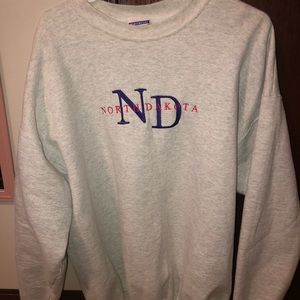 Vintage Hanes North Dakota crewneck